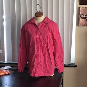 A Old Navy pink XL button up long sleeve shirts